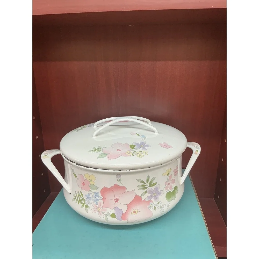 Kobe Cookware Japan Enamel Floral Stockpot Casserole Dish with Lid Vintage White